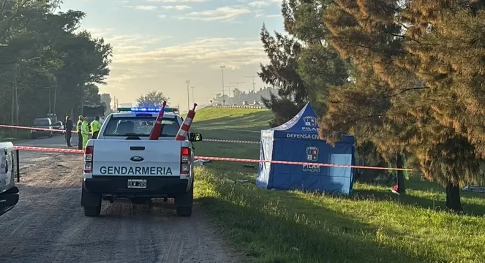 Cinco muertos y un herido grave por un despiste y vuelco en la Panamericana