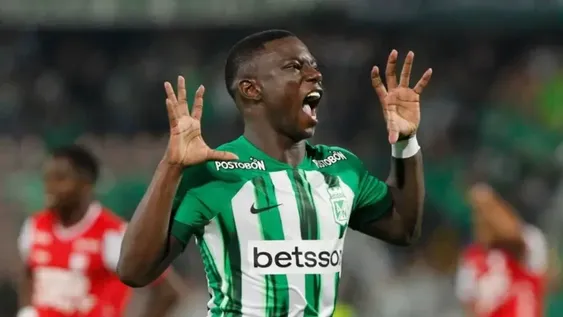 Golpe en el mercado: Boca perdió a Hinestroza sobre el cierre y el extremo jugará en Brasil