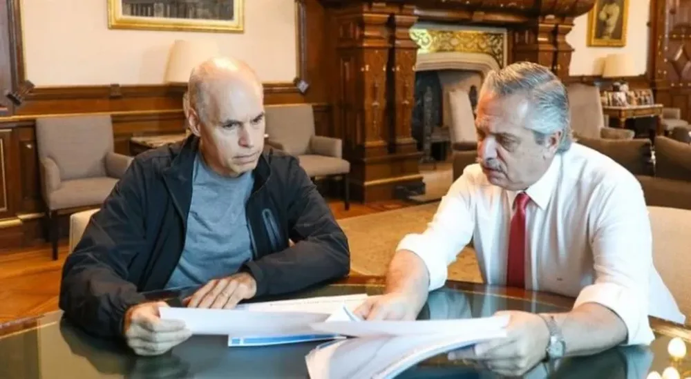Fernández se reunió con Larreta para definir cómo seguirá la cuarentena