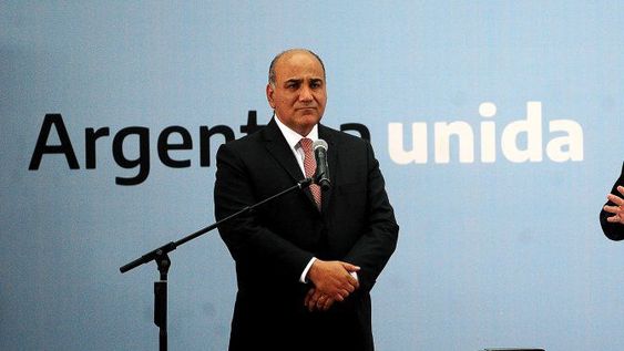 Juan Manzur se reúne en Casa de Gobierno para destrabar las exportaciones de carne