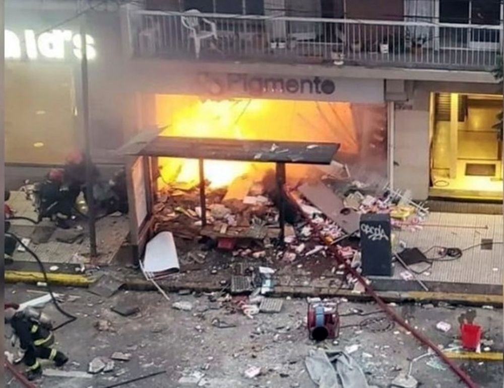 Un ataque explosivo dejó seis muertos y 81 heridos en Turquía y el gobierno acusó a “una mujer”