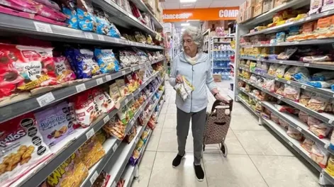 La inflación de diciembre fue del 25,5% y el 2023 cerró en 211,4%: fue el mayor incremento en 33 años
