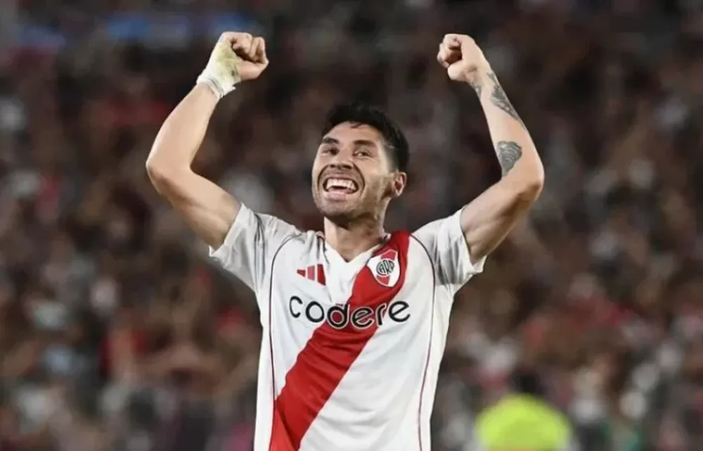 GONZALO MONTIEL, que tenía un desprendimiento en la cicatriz del desgarro en el bíceps femoral derecho, es uno de los cinco jugadores con alta médica.