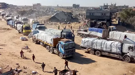 Mientras el conflicto entre Israel y el grupo terrorista Hamas No cesa, los gazatíes están sufriendo necesidades extremas. No hay alimentos ni carpas suficientes para sobrevivir y hacerle frente al invierno que se avecina, dicen desde la ONU.