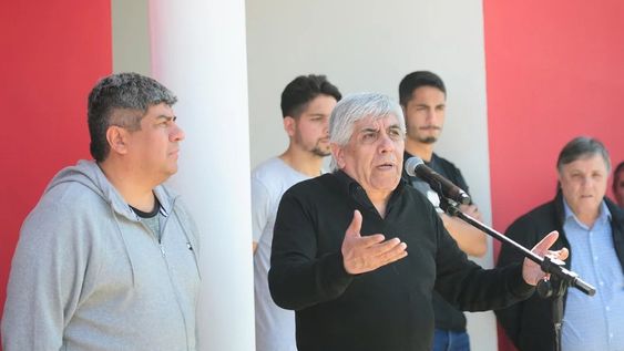 Moyano: “Tenemos la obligación de hacer el esfuerzo para que en octubre se vaya Macri”