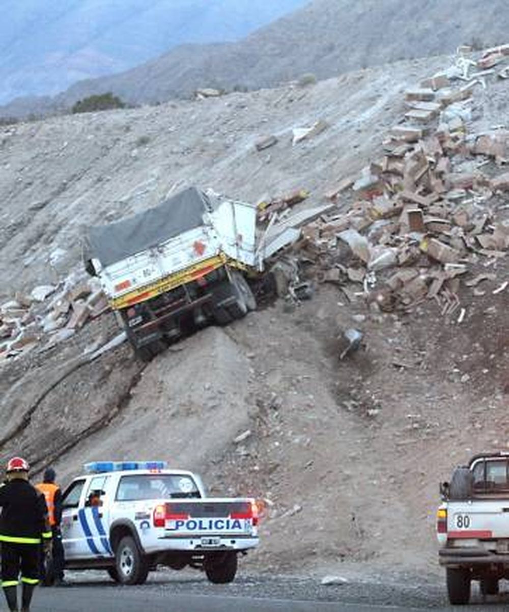 Murió el chofer del camión con explosivos y un ciclista en Caucete