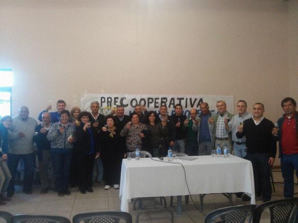 Apoyo a grupo precooperativo Unión y Progreso de 9 de Julio
