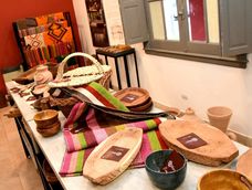 El Mercado Artesanal organizó un encuentro para celebrar el Día del Artesano el próximo domingo. El Mercado Artesanal organizó un encuentro para celebrar el Día del Artesano el próximo domingo.