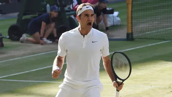 Federer avanzó a semifinales y Djokovic se retiró por lesión