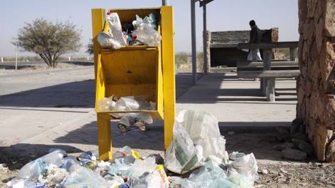 Basura y robo a lo largo de la Senda del Peregrino