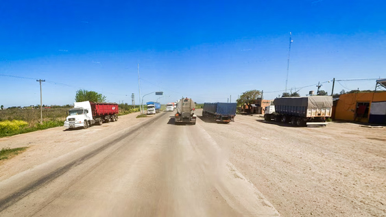 El arco de pesaje instalado sobre el ex Camino Provincial Ruta 87 es el único ingreso habilitado para camiones al partido de Ramallo
