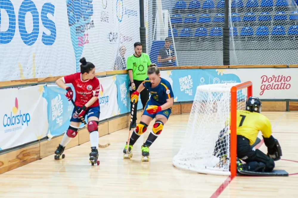 A España no le sobró nada pero arrancó el Mundial derrotando a Chile