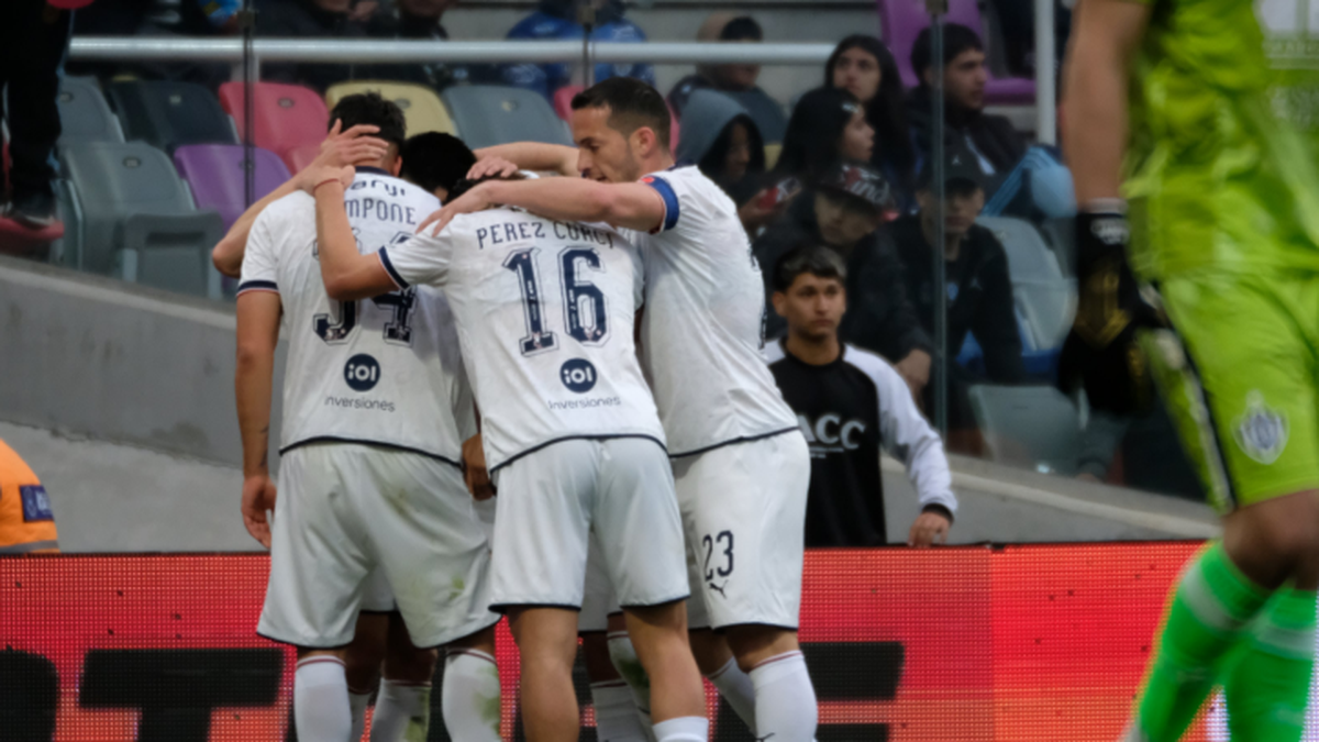 Independiente se recuperó y venció a Central Córdoba en Santiago del Estero