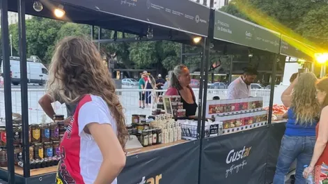 San Juan mostró sus sabores en una feria en pleno centro porteño