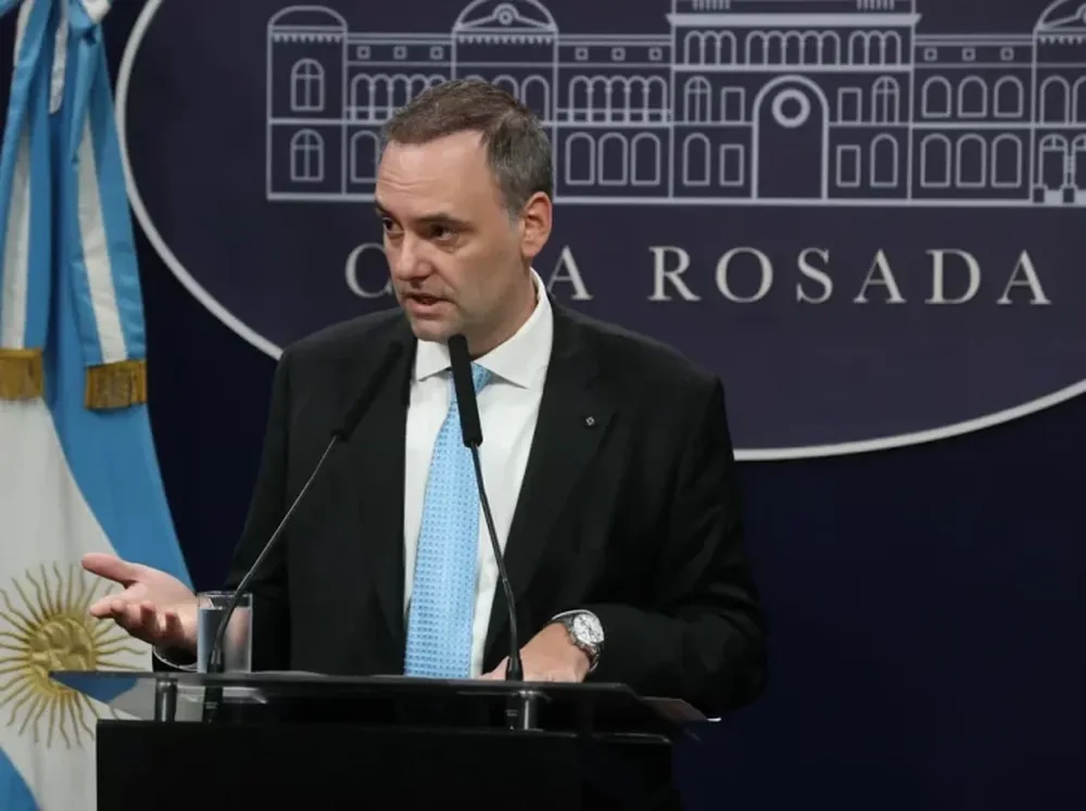 El Gobierno prohibirá los tratamientos de cambio de género para menores de 18 años