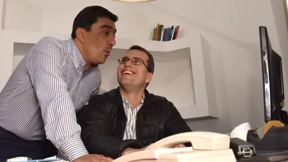 Lejos, pero dicen que son tercera fuerza