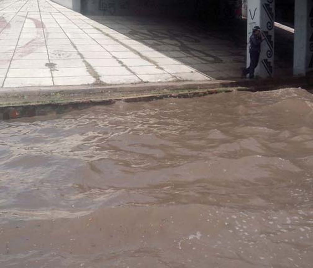 Por el agua, se produjo un accidente