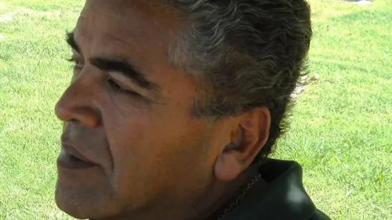 Preventiva a una mujer por entregar a sus hijas al amante para que las corrompiera