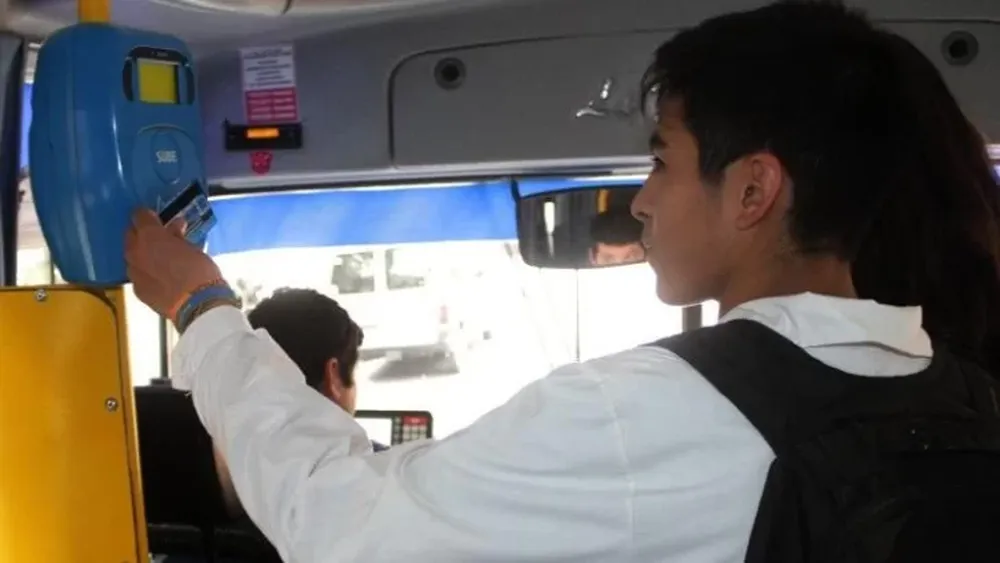 El plazo para inscribirse para el Boleto Escolar y Docente gratuito se extendió hasta el 31 de marzo.