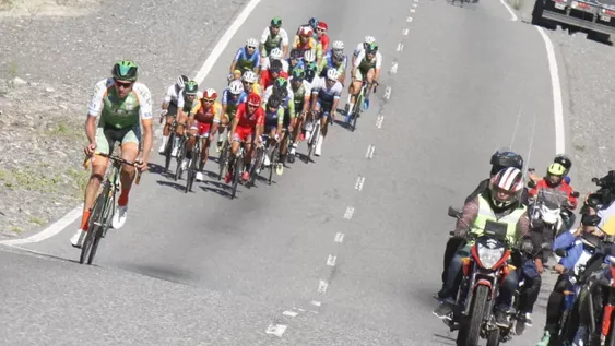 Richeze dominó la ida a Chepes