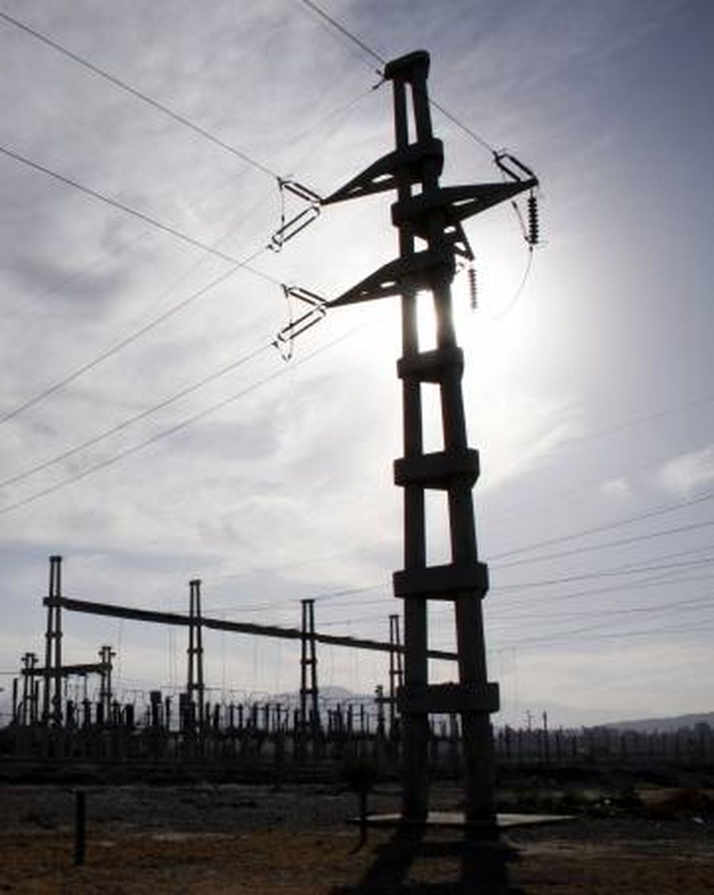 Admiten que el sistema eléctrico está al límite