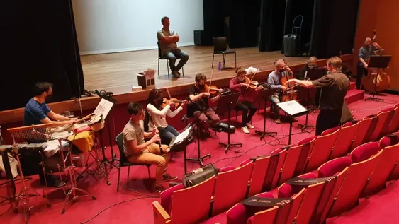 Ópera local levanta el telón