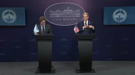 Milei y el secretario del Tesoro de EE.UU., Scott Bessent, el abril ,  en Buenos Aires.