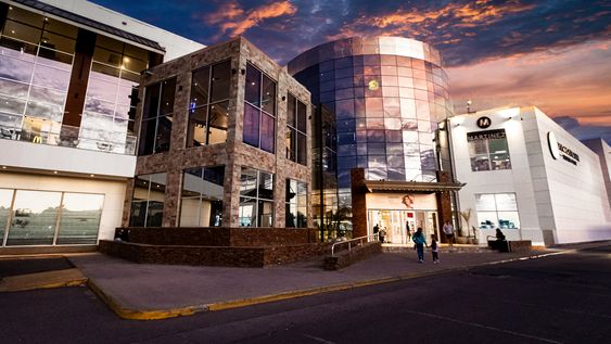 Espacio San Juan Shopping.