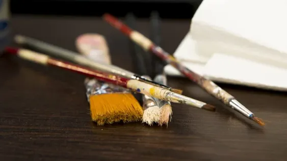 Ofrecen talleres gratuitos para aprender a tocar instrumentos, bailar y modelar: cómo acceder