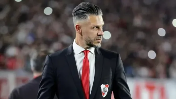 Demichelis no dio pistas del equipo