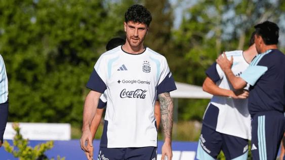 lionel scaloni definio que marcos senesi reemplazara al lesionado balerdi en la seleccion argentina
