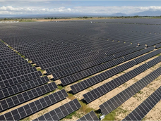 Genneia impulsa una inversión de 320 millones de dólares. Genneia impulsa una inversión de 320 millones de dólares.