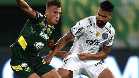 Defensa va por el milagro ante Palmeiras