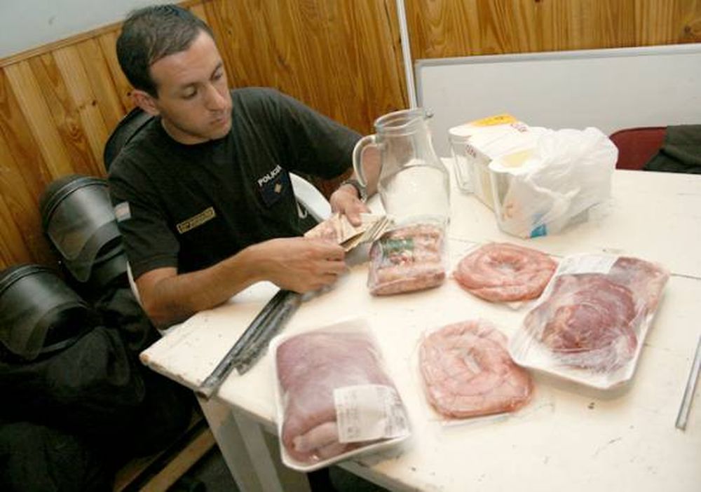 Asaltó un “Grido” y se fue a comprar un asado