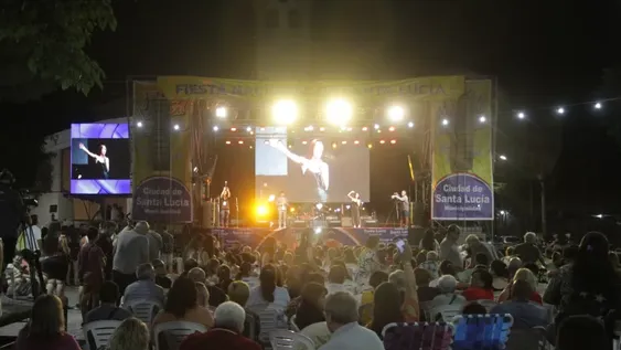 Este año, la Fiesta de Santa Lucía también contará con el Escenario Joven que se instalará frente a la Parroquia.
