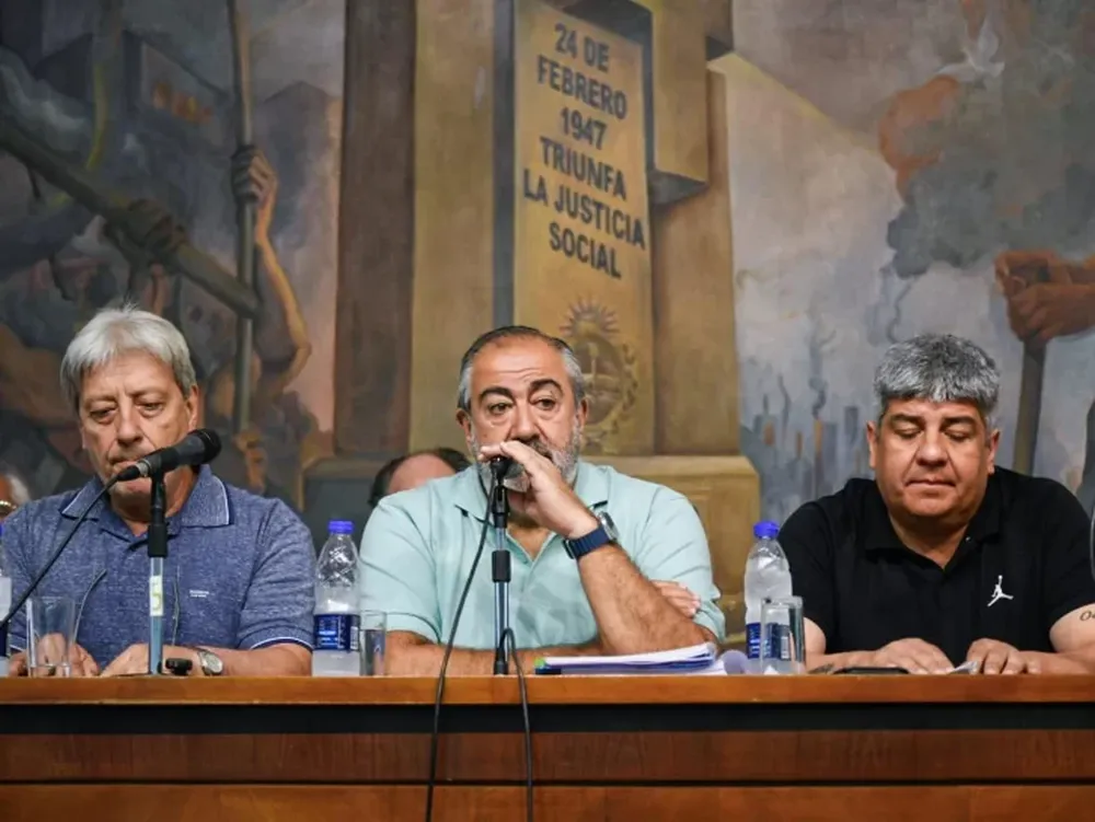 La CGT apuntó contra legisladores dialoguistas: “No van a poder caminar por la calle”
