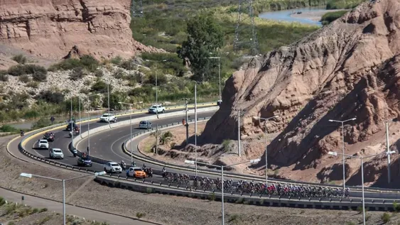 El Oeste sanjuanino y el paredón del dique colmado fueron epicentro de la pasión: las mejores fotos