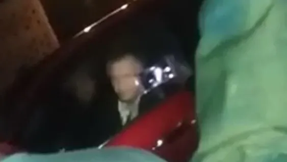 Cristóbal López quiso entrar a su campo  y los vecinos se lo impidieron