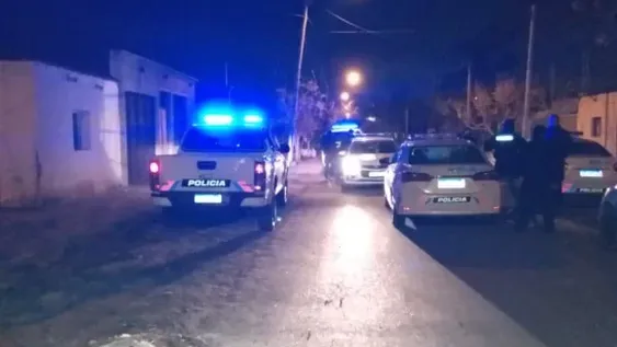 Caen por hacer una fiesta en medio de la pandemia: quiénes son los 13 detenidos