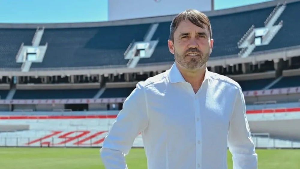 Eduardo Coudet, en el estadio Monumental, en su presentación como nuevo director técnico de River.