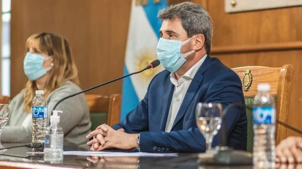 Uñac pidió “continuar siendo muy responsables para que esta tristeza no se siga repitiendo”