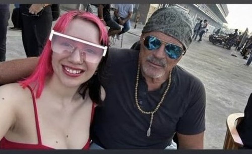 Alfa y Delfina Wagner fueron sorprendidos a los besos en un boliche