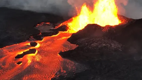 Hawai: El volcán Kilauea entró en erupción y generó pánico