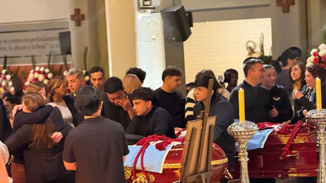 lo dificil es como se sigue: el acompanamiento de la policia de san juan a los efectivos tras la tragedia aerea de valle fertil