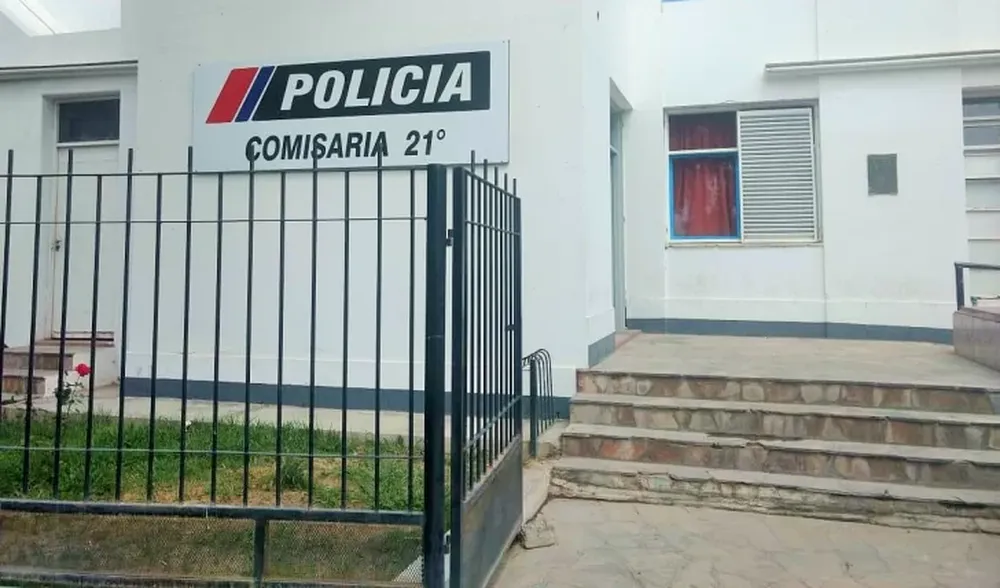 Jáchal: un vehículo volcó tras sufrir una falla mecánica