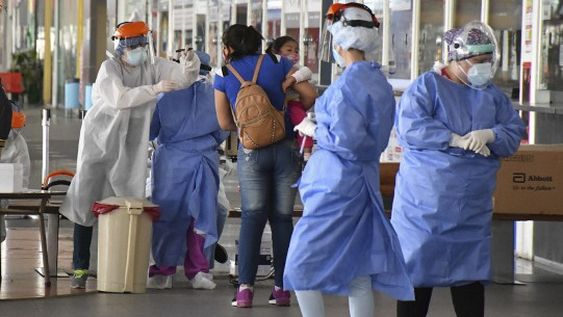 Argentina superó la barrera de los 2 millones de casos de Covid-19