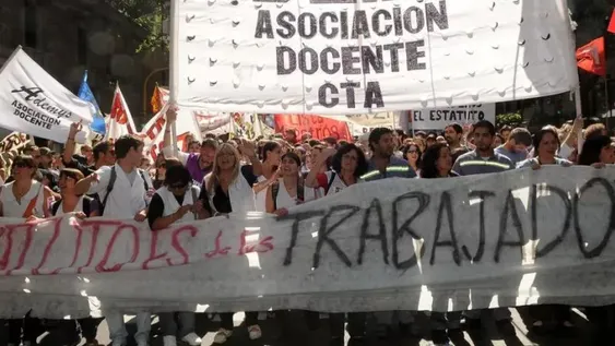 Bono para docentes que no hicieron paros