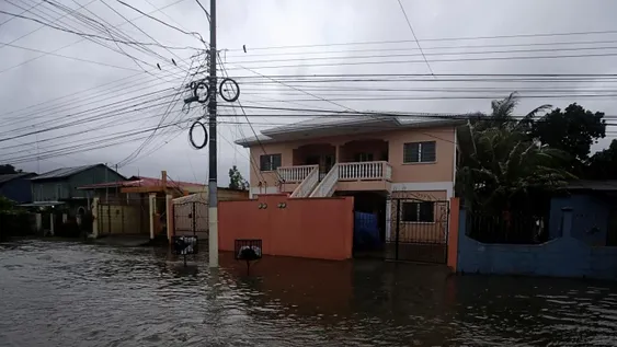 Ascienden a 12 los muertos tras el paso del ciclón Eta por Centroamérica