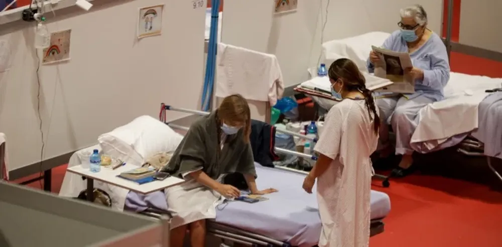 Leve repunte de la cifra diaria de muertes por coronavirus en España