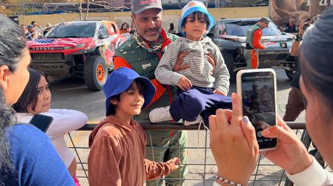 Familiar. Al Atiiyah se ganó el corazón del público con una tremenda humildad.